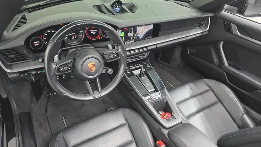 Porsche 911 (992) 4 2020 6