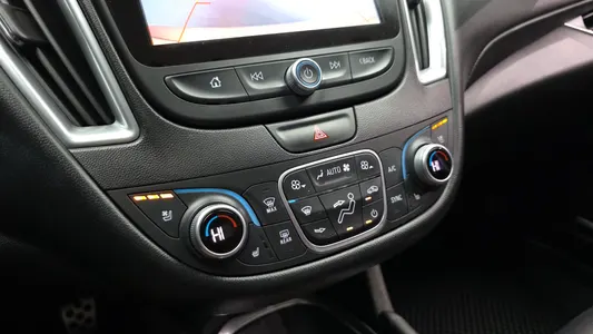 Chevrolet 말리부 2.0 LTZ 2016 17