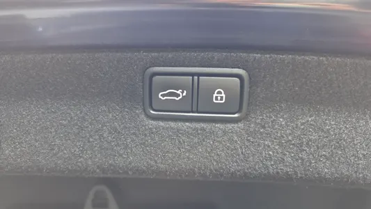 Genesis G80 3.3 GDI AWD 2019 32