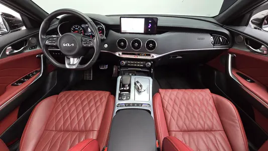 Kia 스팅어 마이스터 3.3 GT AWD 2022 7