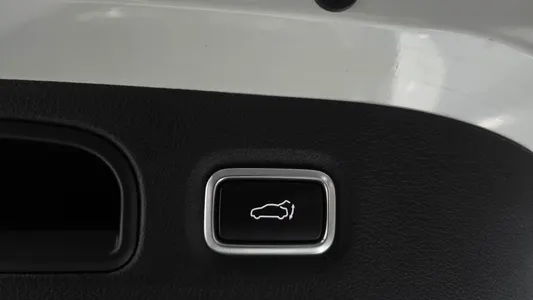 Kia 스팅어 마이스터 3.3 GT AWD 2022 16