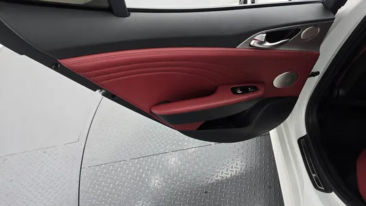Kia 스팅어 마이스터 3.3 GT AWD 2022 25