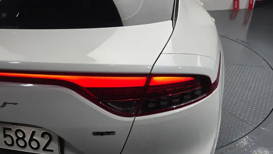 Kia 스팅어 마이스터 3.3 GT AWD 2022 23