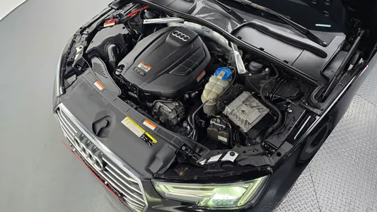 Audi A4 (B9) 45 TFSI 2016 5