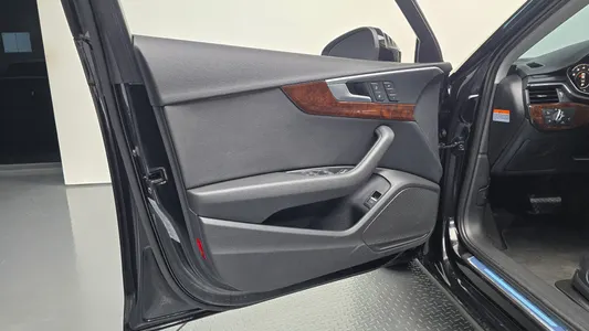 Audi A4 (B9) 45 TFSI 2016 24