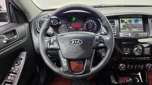 Kia K7 LPI VG270 2011 13