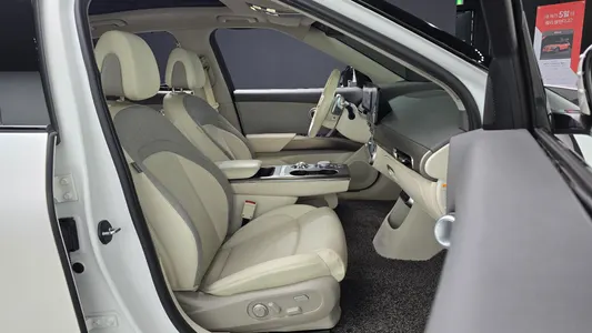 Genesis GV60 2022 26