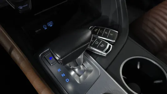 Genesis G70 2.0T 2019 9