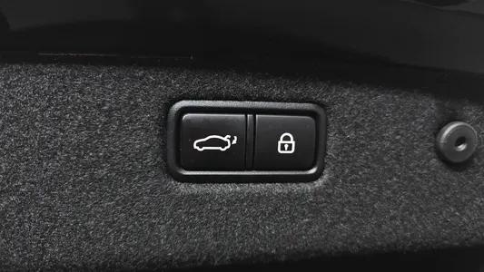 Genesis G70 2.0T 2019 20