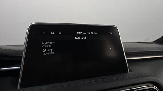 Genesis G70 2.0T 2019 17