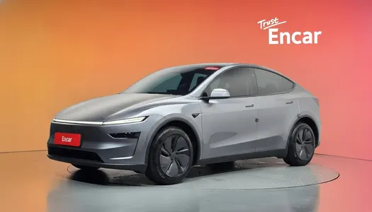 Tesla Y RWD 2025