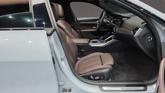 BMW i4 eDrive40 M 2023 26