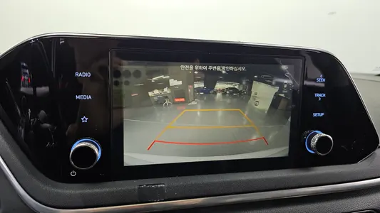 Hyundai (DN8) 2.0 LPG() 2019 15