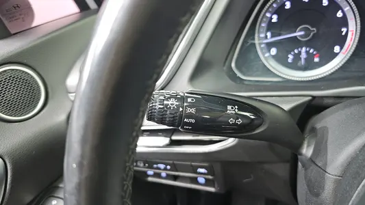 Hyundai (DN8) 2.0 LPG() 2019 27