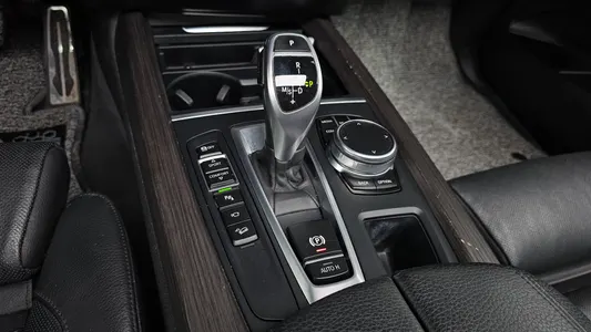 BMW X5 (F15) xDrive 40d 2017 9