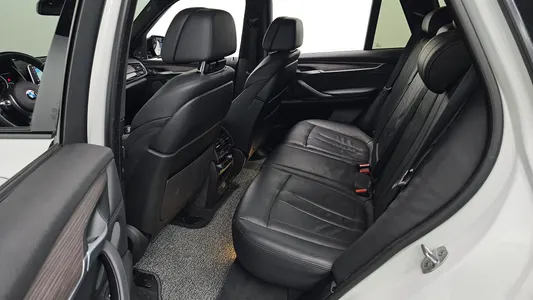 BMW X5 (F15) xDrive 40d 2017 11