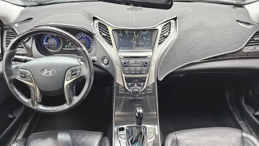 Hyundai HG 2014 7