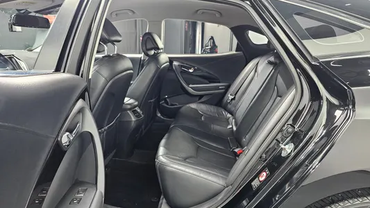 Hyundai HG 2014 12