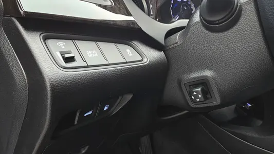 Hyundai HG 2014 18
