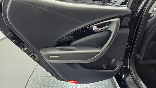 Hyundai HG 2014 25