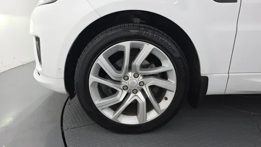 Land Rover 2 3.0 SDV6 HSE 2019 5