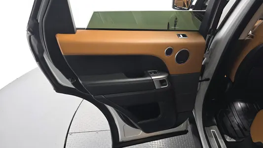 Land Rover 2 3.0 SDV6 HSE 2019 25