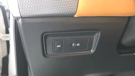 Land Rover 2 3.0 SDV6 HSE 2019 33