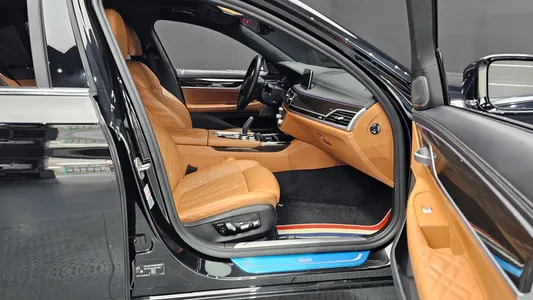 BMW 7 Series (G11) 730d xDrive 2021 11