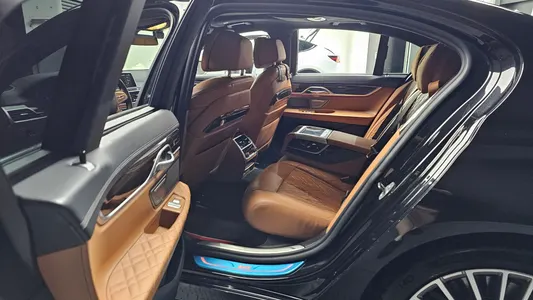 BMW 7 Series (G11) 730d xDrive 2021 26