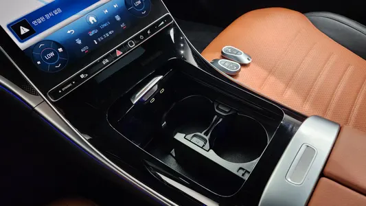 Mercedes-Benz C-Class W206 C200 AMG Line 2025 9