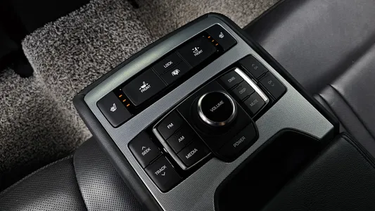Genesis G80 3.3 GDI AWD 2016 18
