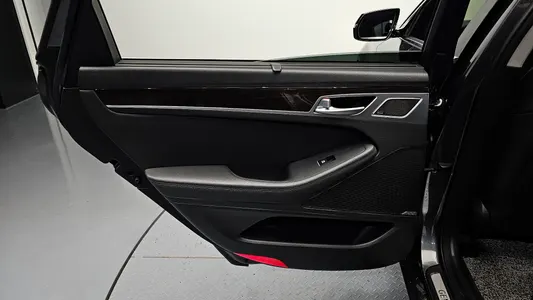 Genesis G80 3.3 GDI AWD 2016 25