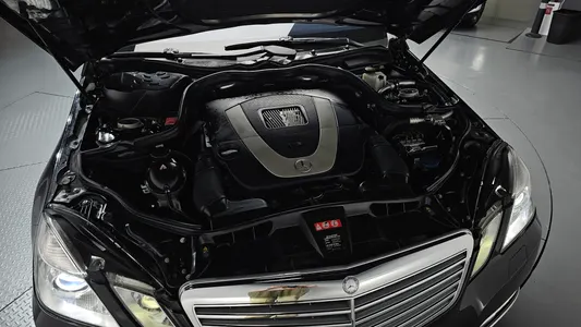 Mercedes-Benz E-Class W212 E300 2012 5