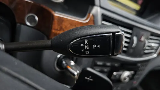 Mercedes-Benz E-Class W212 E300 2012 8