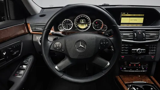 Mercedes-Benz E-Class W212 E300 2012 12