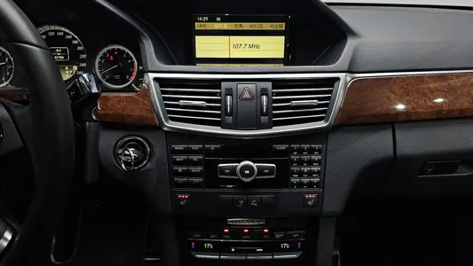 Mercedes-Benz E-Class W212 E300 2012 13
