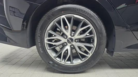 Kia K5 3 2.0 LPI() 2023 5