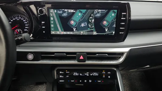 Kia K5 3 2.0 LPI() 2023 11