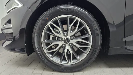 Kia K5 3 2.0 LPI() 2023 15