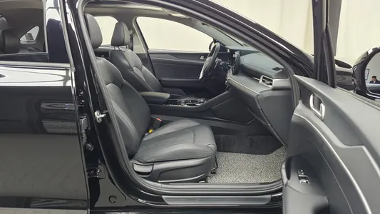 Kia K5 3 2.0 LPI() 2023 26