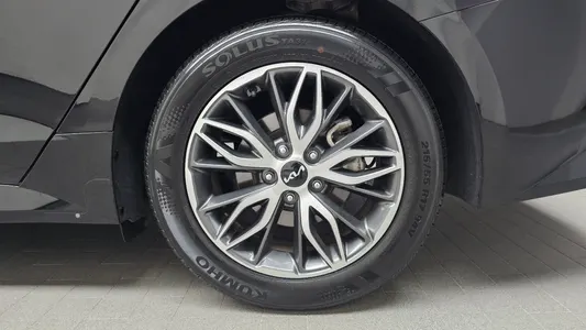 Kia K5 3 2.0 LPI() 2023 21
