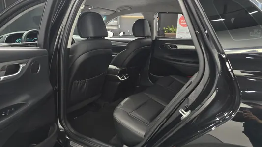 Hyundai IG 2022 10