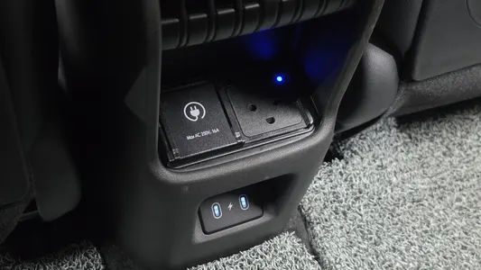 Hyundai (SX2) 2025 31