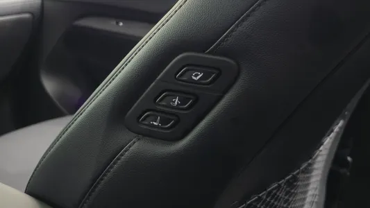 Hyundai (SX2) 2025 30