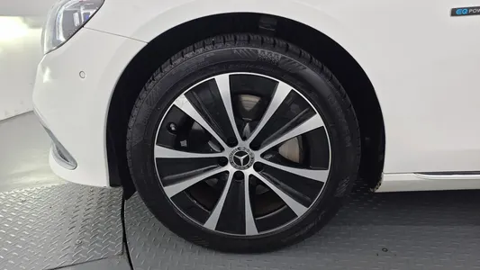 Mercedes-Benz E-Class W213 E300e 4MATIC 2021 5