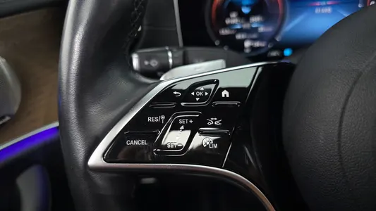Mercedes-Benz E-Class W213 E300e 4MATIC 2021 18