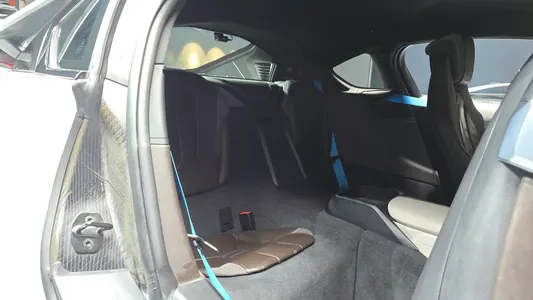 BMW i8 2016 11