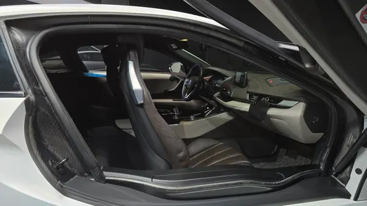 BMW i8 2016 26