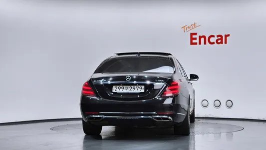 Mercedes-Benz S-Class W222 S560 4MATIC 2019 4