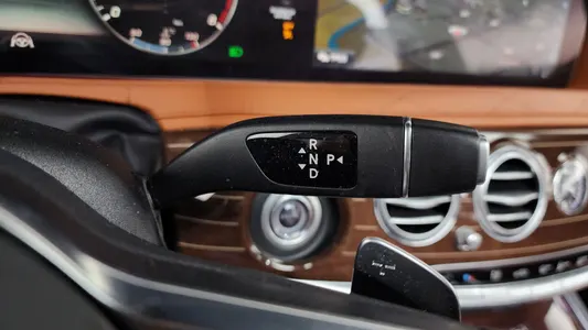 Mercedes-Benz S-Class W222 S560 4MATIC 2019 9
